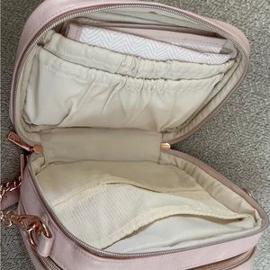Itzy ritzy cross body diaper bag